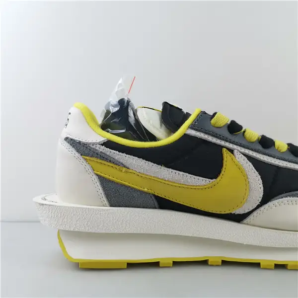 Nike LDWaffle Undercover sacai Bright Citron 