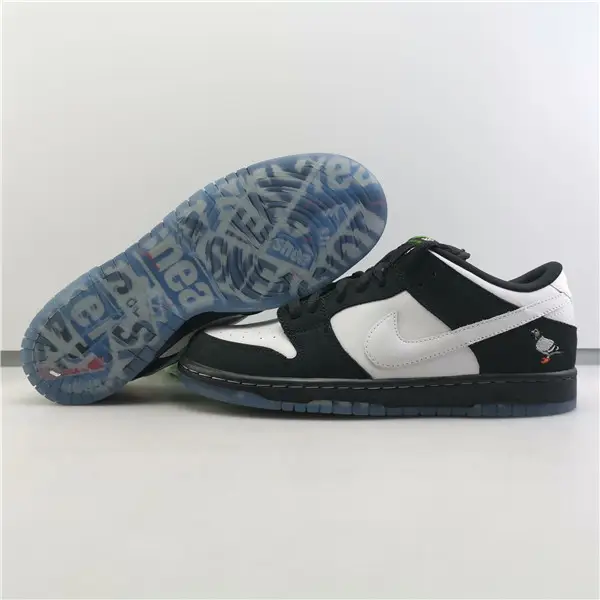 Nike SB Dunk Low Staple Panda Pigeon BV1310 