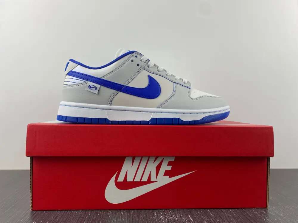 Nike Dunk Low Worldwide White Blue 