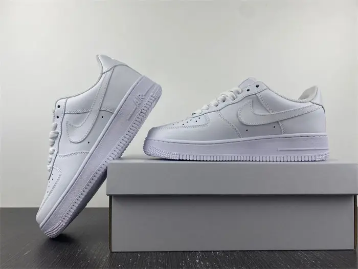 Nike Air Force 1 Low '07 White 