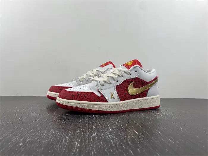 AIR JORDAN 1 LOW SE GS 'SPADES' 