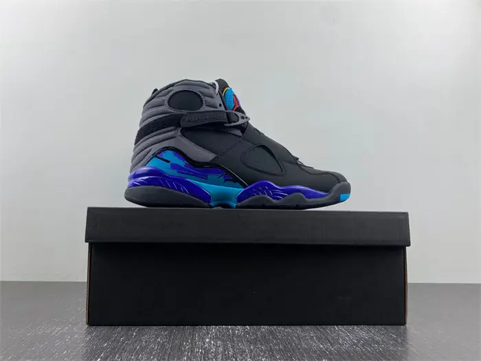 Jordan 8 Retro Aqua 