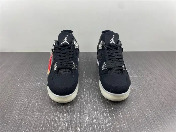 Air Jordan 4 