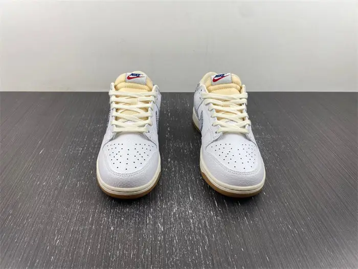 Nike Dunk Low New Americana Washed Denim 