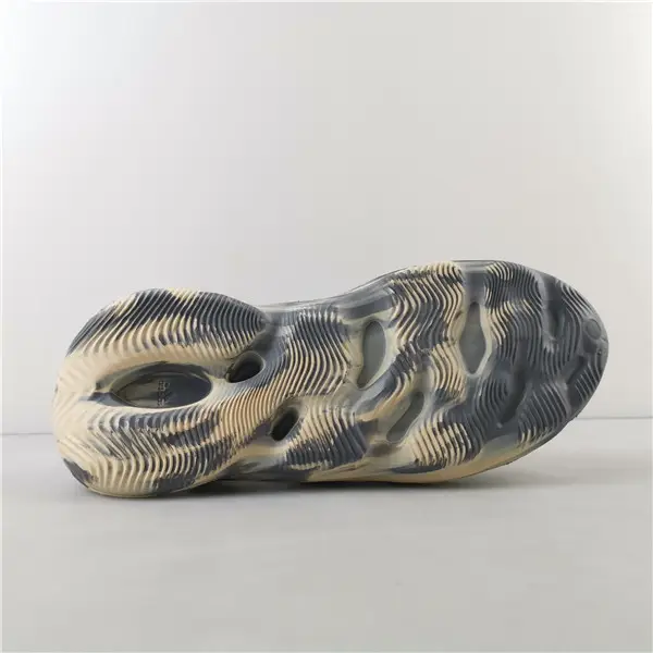 ADIDAS YEEZY FOAM RNNR MXT 