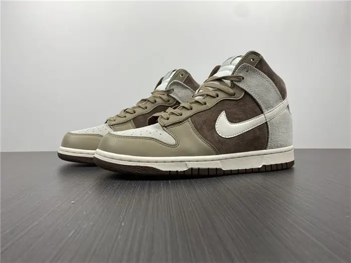 Nike Dunk High Chocolate 