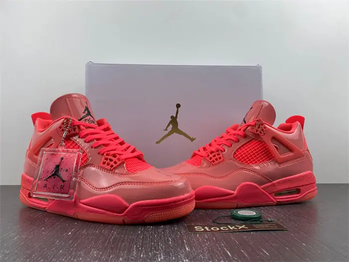 Jordan 4 Retro Hot Punch 