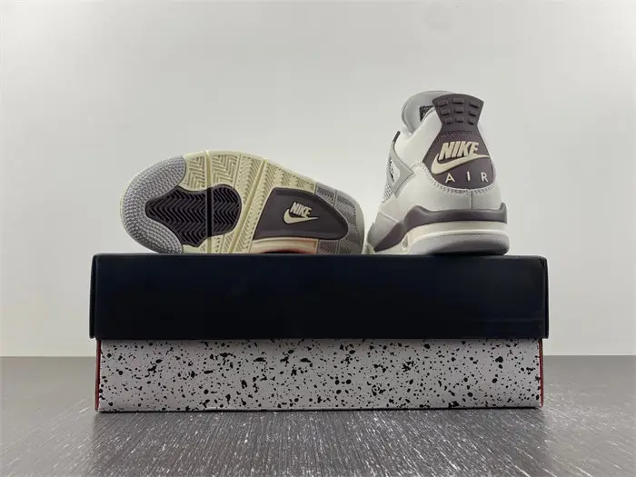 A Ma Maniére x Air Jordan 4 Violet Ore AM 