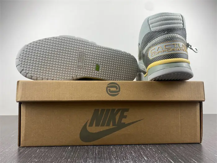 Nike Air Trainer 1 SP Travis Scott Grey Haze 