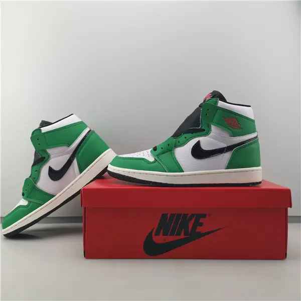AIR JORDAN 1 WMNS LUCKY GREEN 