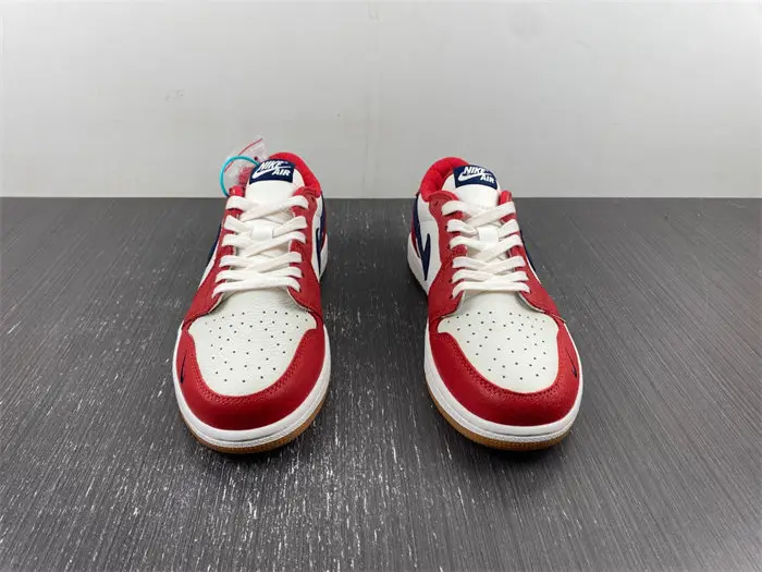 AIR JORDAN 1 LOW 