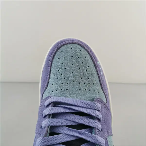 AIR JORDAN 1 HIGH SWITCH PURPLE PULSE 