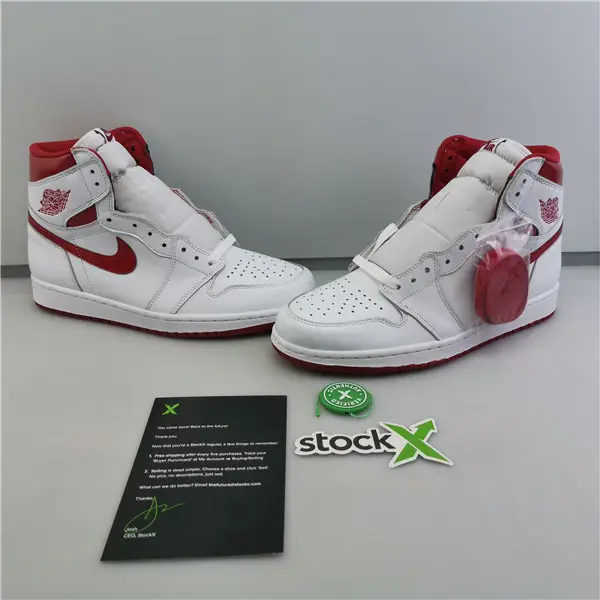 AIR JORDAN 1 RETRO HIGH  DEAA2643