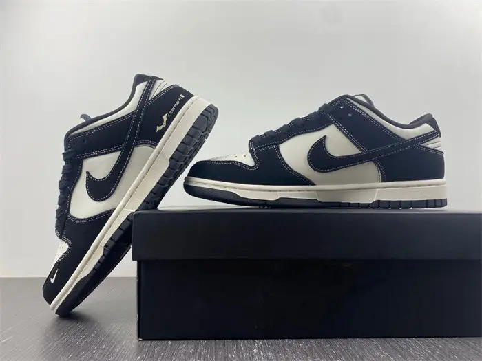 Nike Dunk 