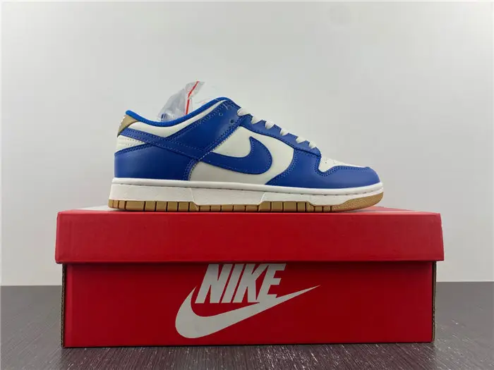Nike Dunk Low Kansas City Royals 