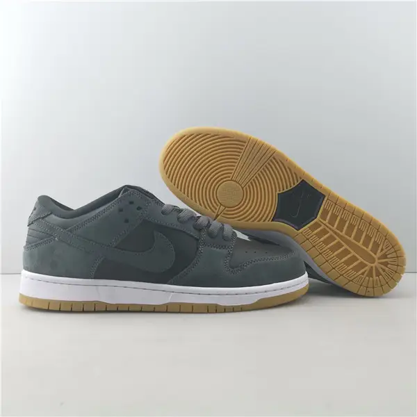 Nike SB Dunk Low Dark Grey Black Gum 