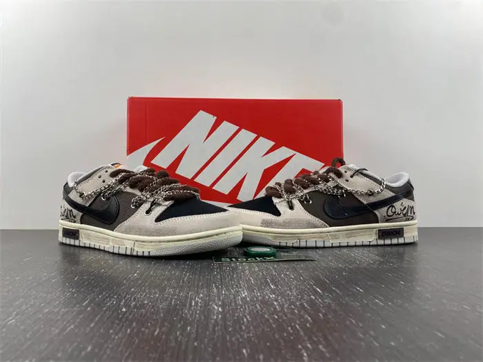 Nike Dunk Low  CEE251