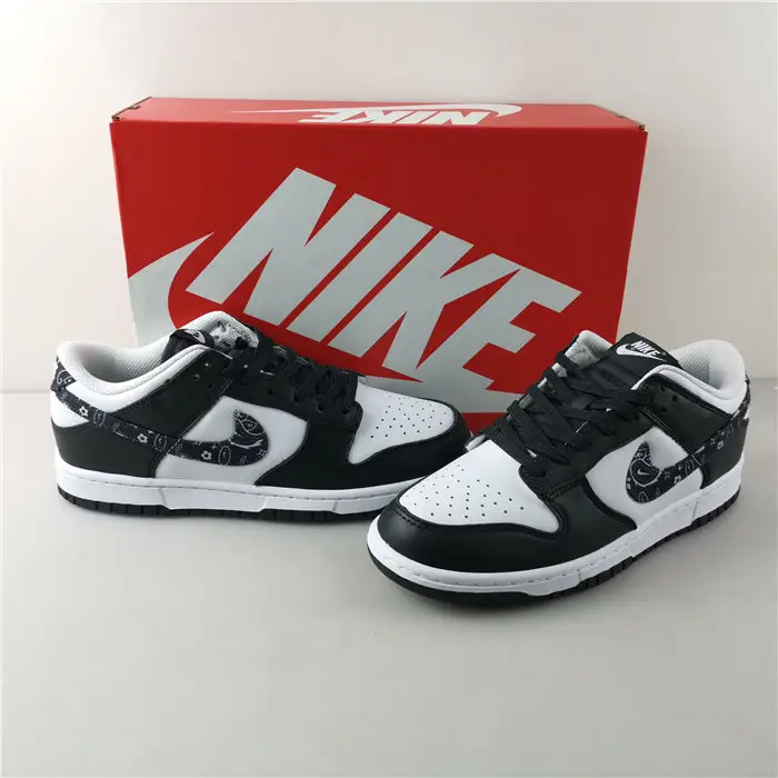 Nike Dunk Low WMNS 