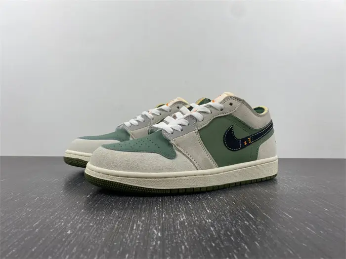 Air Jordan 1 Low 