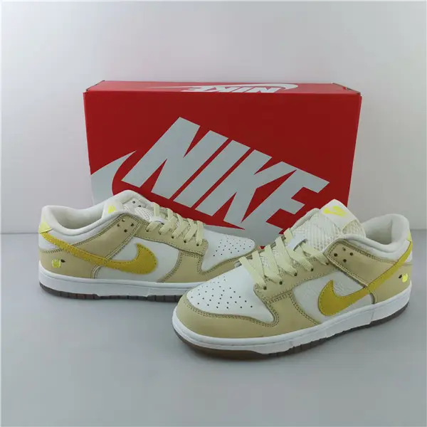 Nike Dunk Low Lemon Drop (W) 