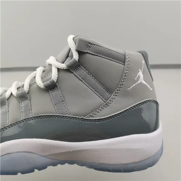 Jordan 11 Retro Cool Grey (2010) 