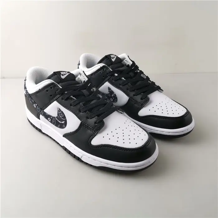 Nike Dunk Low WMNS 