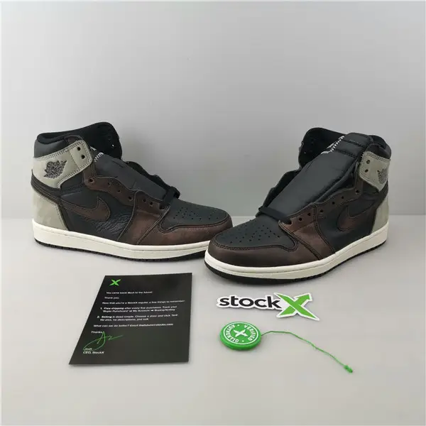 AIR JORDAN 1 HIGH OG 