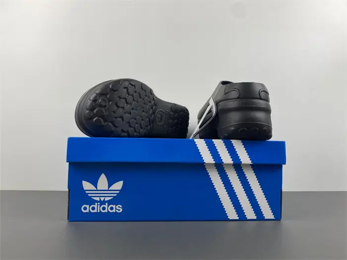 ADIFOM STAN SMITH MULE SHOES 