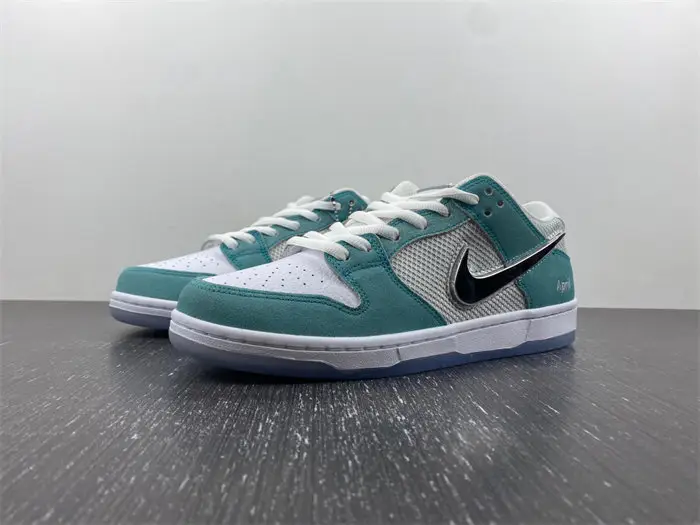 Dunk SDCAI*NIKE SB Low 