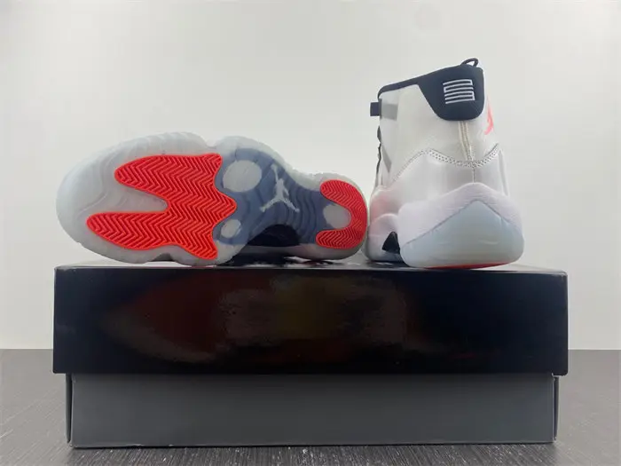 Jordan 11 Adapt White 