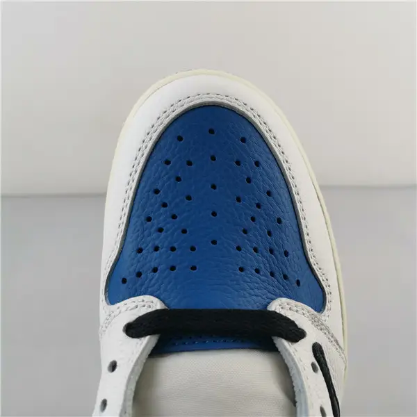 TRAVIS SCOTT X FRAGMENT X AIR JORDAN 1 BLUE WHITE 
