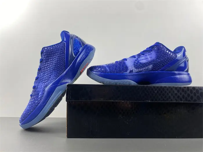 NIKE ZOOM KOBE 6 