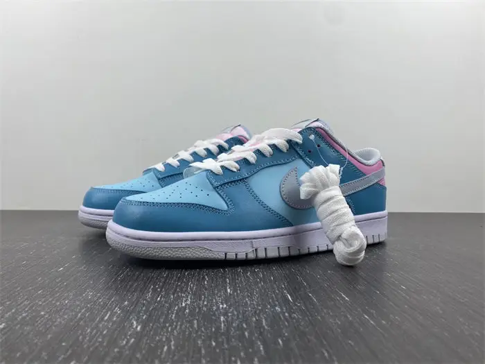 Nike Dunk Low GS 