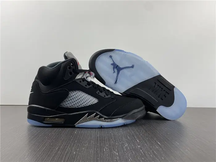 Jordan 5 Retro Low Golf Black Metallic 