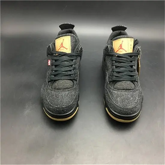 Air Jordan 4 Black 