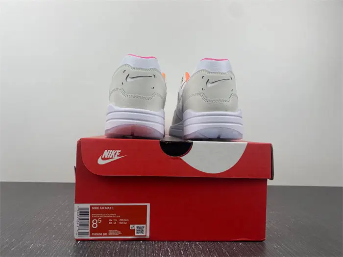 Nike Air Max 1 Unlock Your Space 