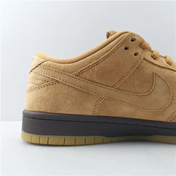 AIR FORCE 1 LOW WHEAT DARK MOCHA 