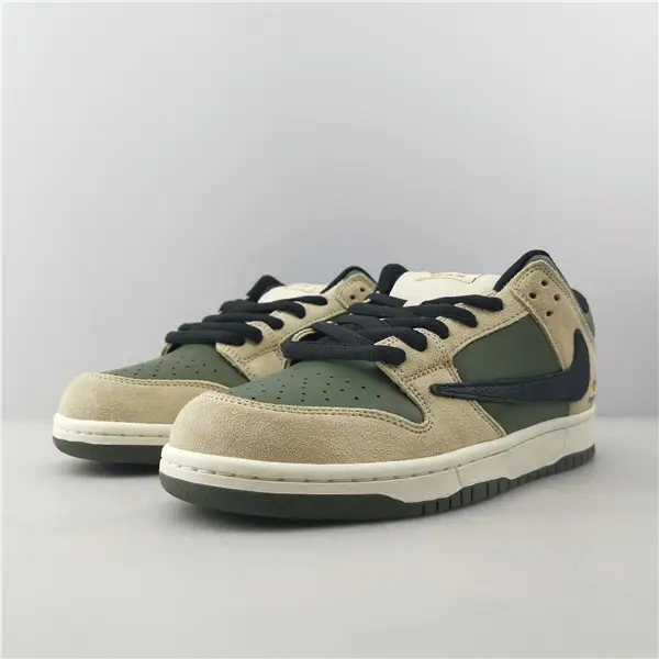 NIKE DUNK LOW TRAVIS SCOTT X 