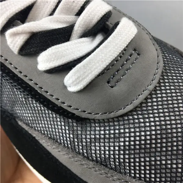 NIKE SACAI X LDV WAFFLE DAYBREAK 