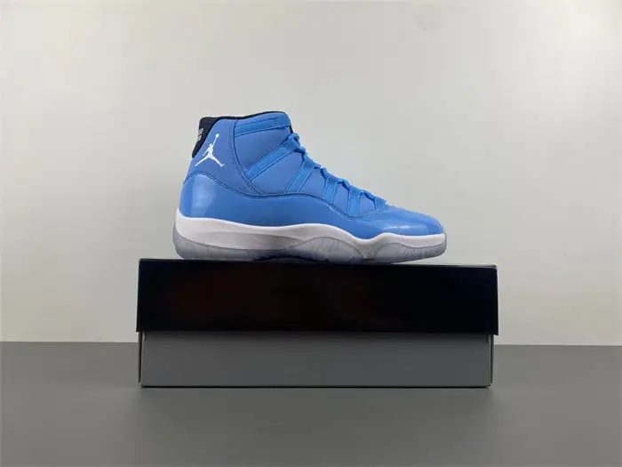 Air Jordan 11 