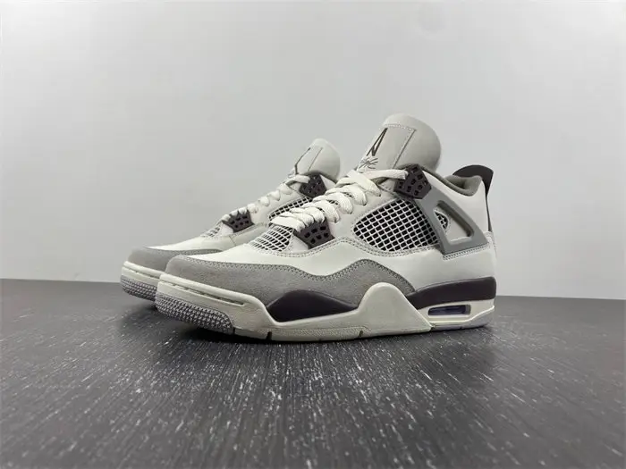 A Ma Maniére x Air Jordan 4 Violet Ore AM 