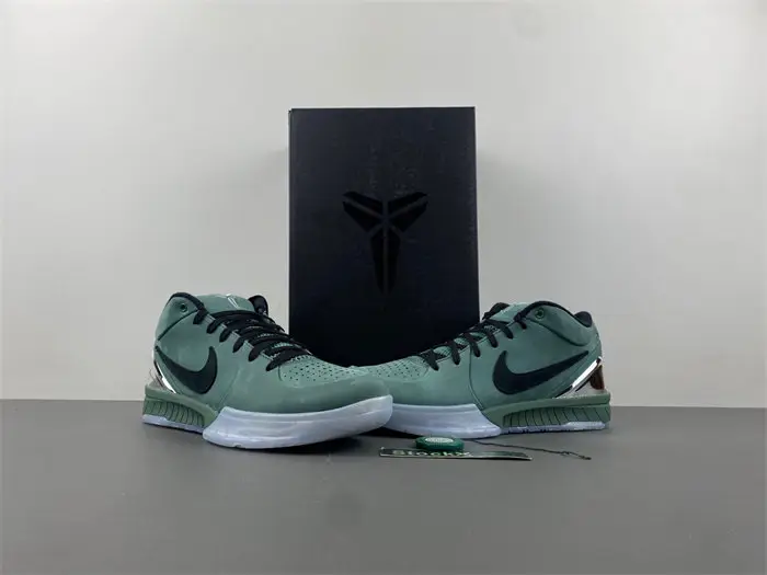Nike Kobe 4 Protro 