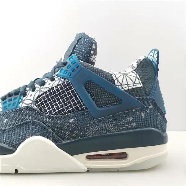 AIR JORDAN 4 RETRO SE 'SASHIKO' DEEP OCEAN 