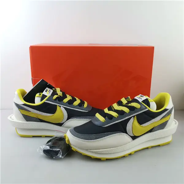 Nike LDWaffle Undercover sacai Bright Citron 