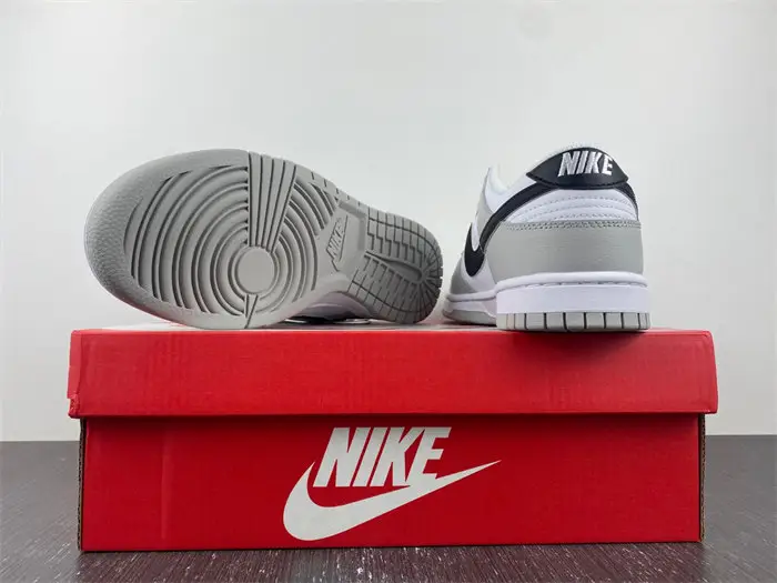 Nike Dunk Low SE Lottery Pack Grey Fog 