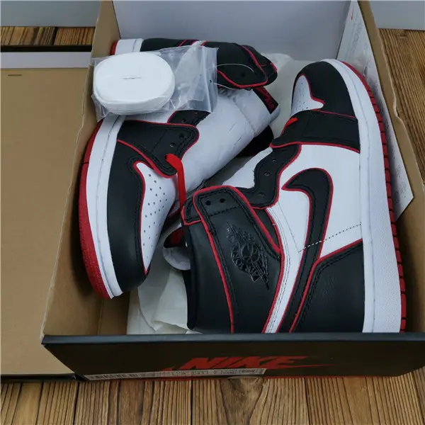 Air Jordan 1 Retro High OG 