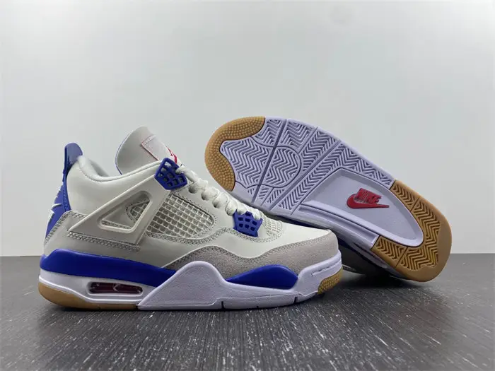 Jordan 4 Retro SB 