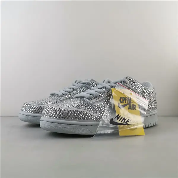 Nike Dunk Low Cactus Plant Flea Market Pure Platinum 