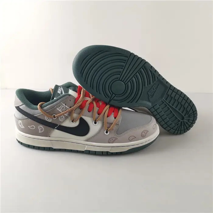 Nike Dunk Low RETRO 