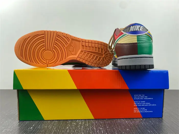 Nike SB Dunk Low 